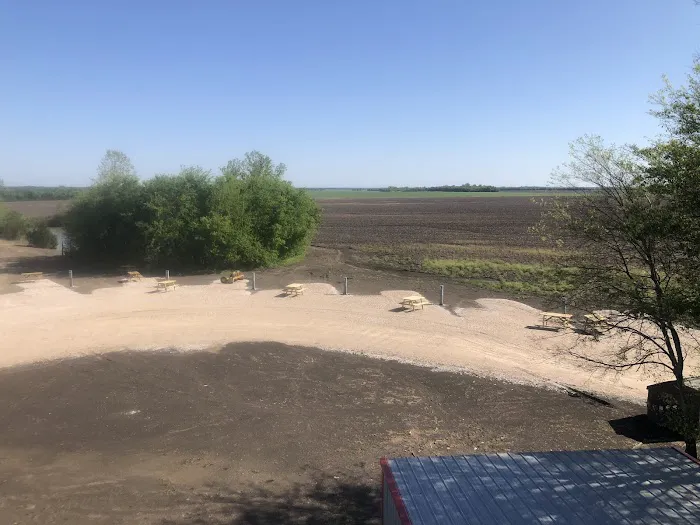 Farm View RV Park Picture 6