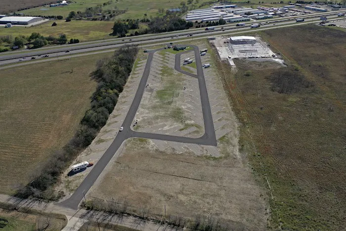 1770 West I-30 RV Park Picture 4