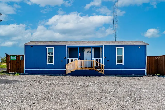 Freedom 380 RV Park Picture 3