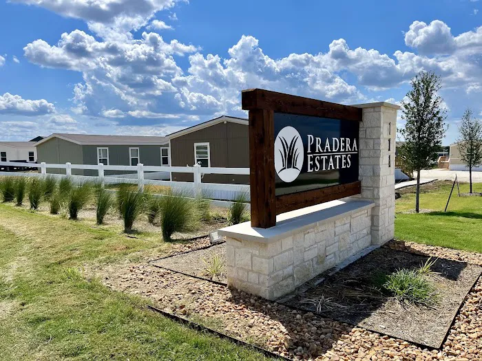 Pradera Estates Picture 3