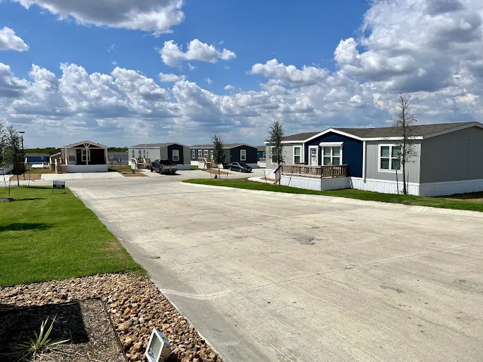 Pradera Estates Picture 1