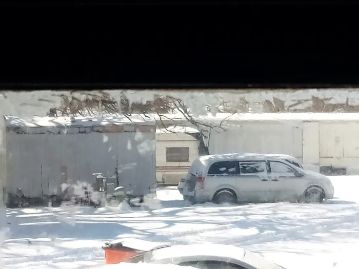 Town & Country Estate Picture 8