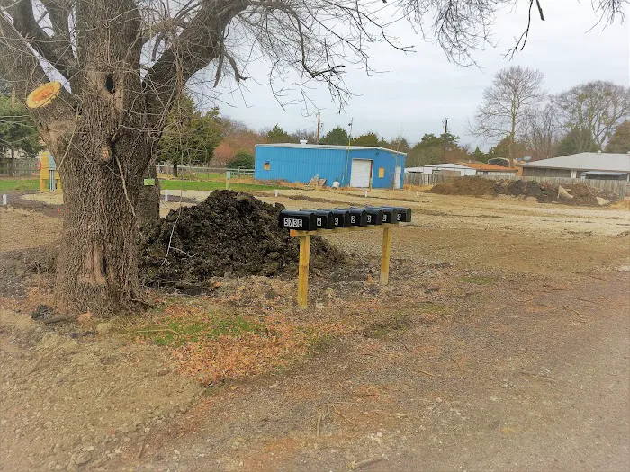 Lakeside Landing RV Park Picture 4