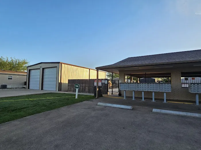 Alta Vista Community Picture 6