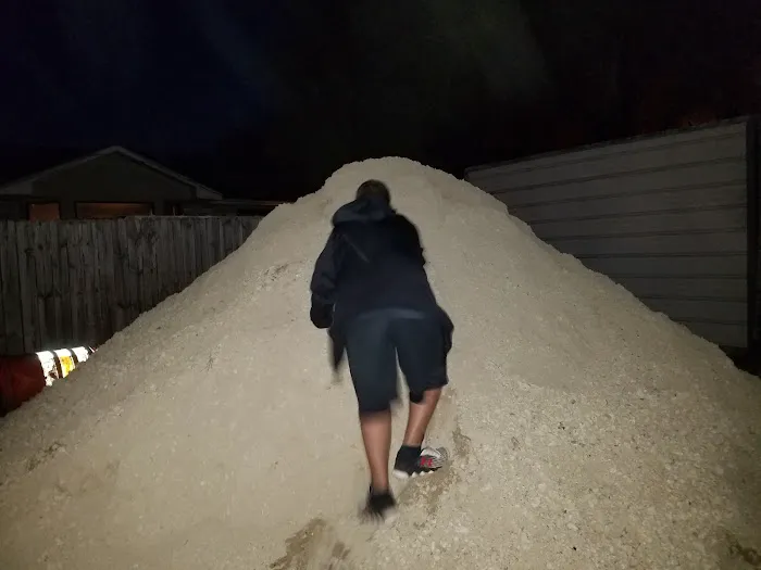 Central Texas RV Park Picture 7