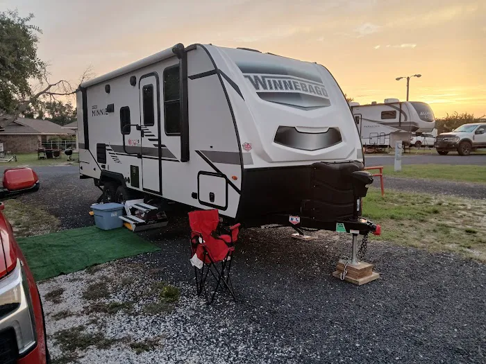 Central Texas RV Park Picture 5