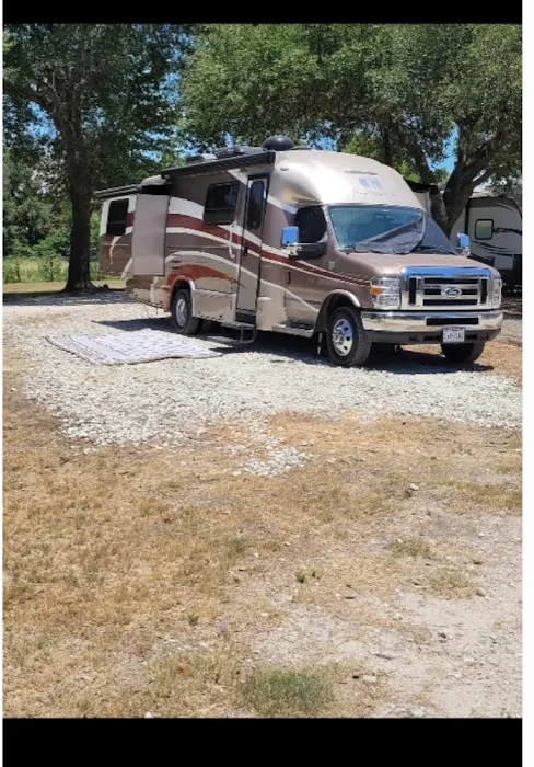 Franklin Oasis RV Park Picture 6