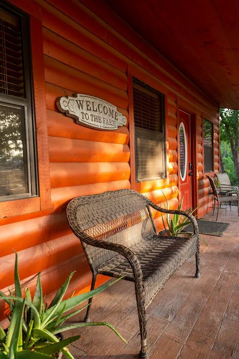 Nicole Creek Cabins and RV Park Picture 6