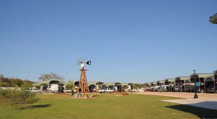 Fox Run RV Living LLC Picture 10