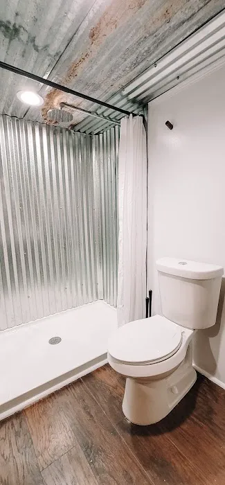 Oasis RV Park & Campground Picture 10