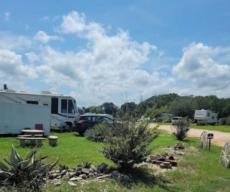 Lil Bit Country RV Park