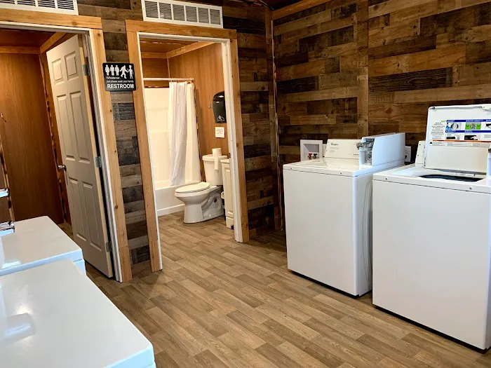 Cottonwood Creek RV Park Picture 7