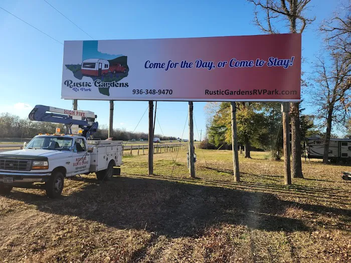 Rustic Gardens RV Park Picture 1