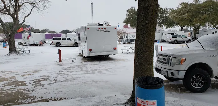 Traders Village RV Park Picture 7