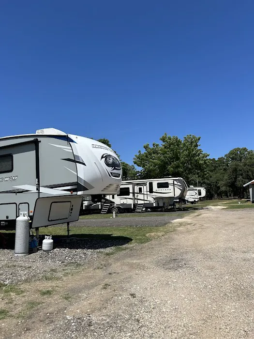 Sipes RV Park Picture 3