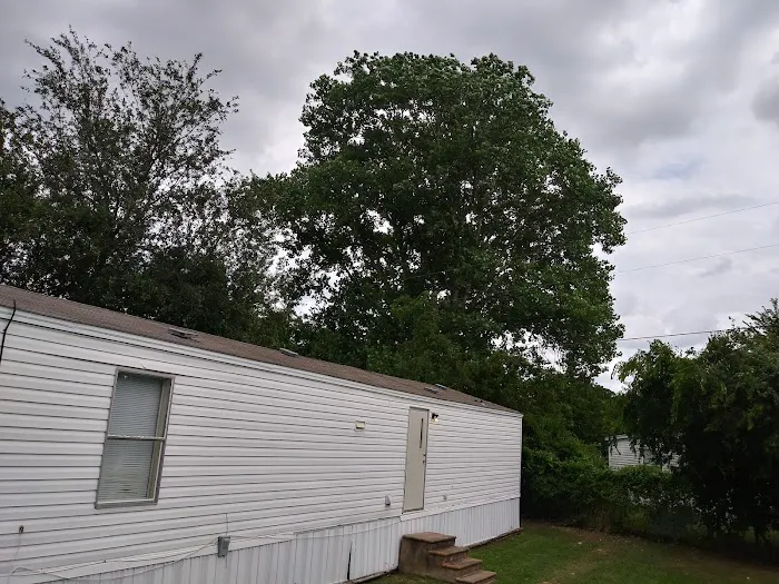 Escondido Village Picture 4