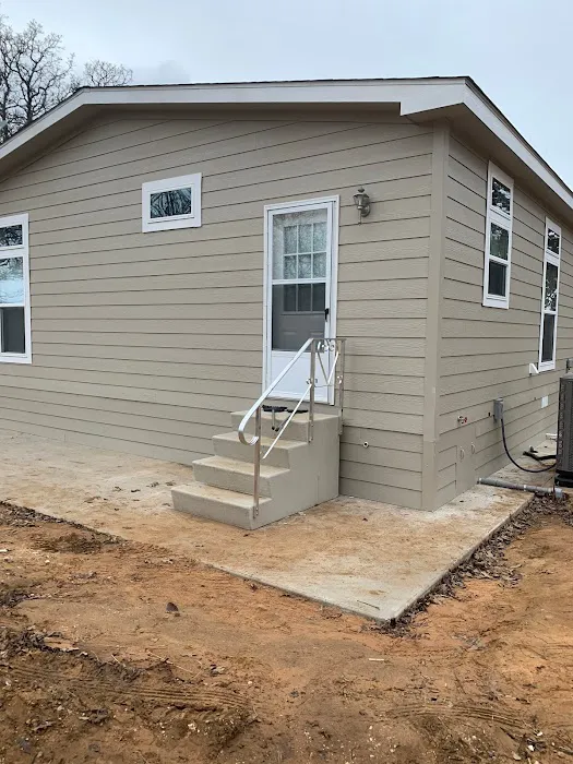 Ranch Oaks Mobile Home Park Picture 3