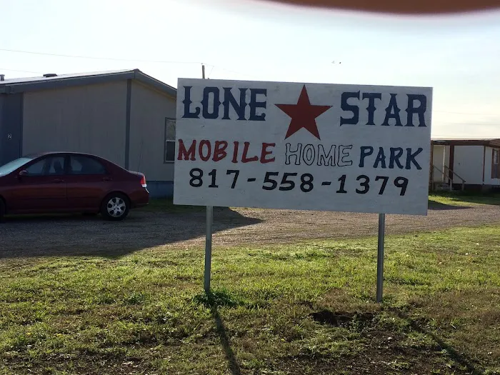 Lone Star Mobile Home Park Picture 3