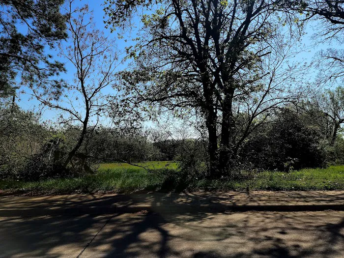 Oakwood Manufactured Home Community Picture 4