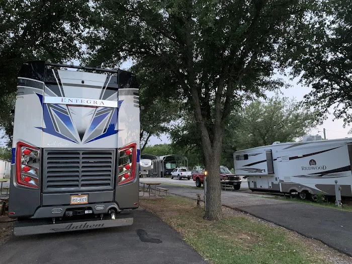 Mockingbird Hill RV Park Picture 7