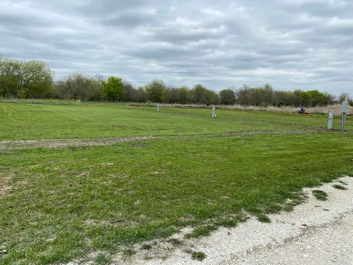 R&P STORAGE AND RV PARK Picture 2