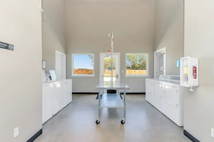 Highland Hideaway RV Resort Picture 4