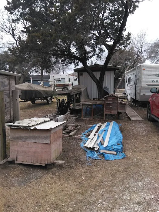 Diamond B RV Park Picture 3