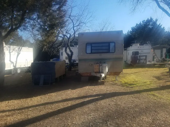 Diamond B RV Park Picture 2