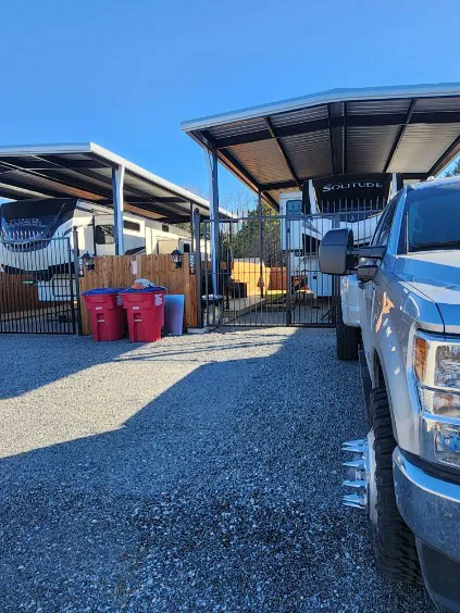 Lake Lavon North Luxury RV Park Picture 3