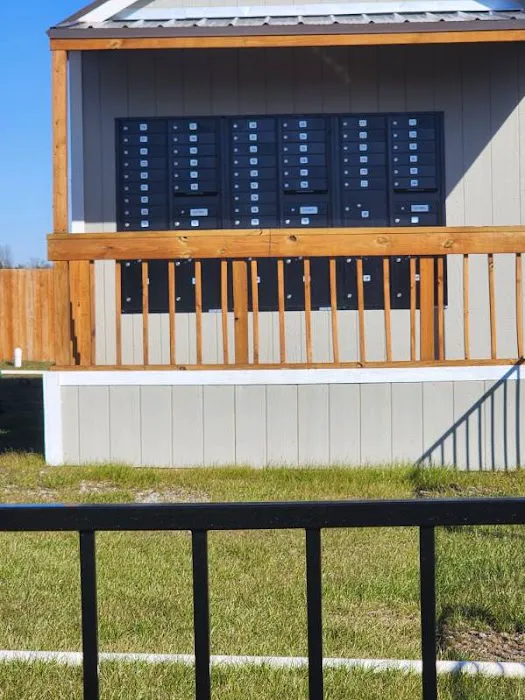 Lake Lavon North Luxury RV Park Picture 9