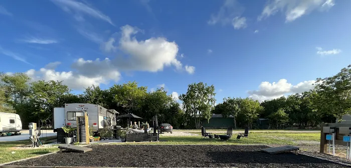 Shady Oaks RV Park #2 Picture 3