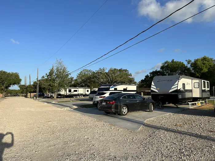 Shady Oaks RV Park #2 Picture 4