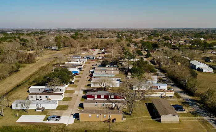 Arrowhead Manufactured Home Community Picture 1