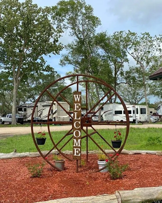 St. Ives RV Resort Picture 9