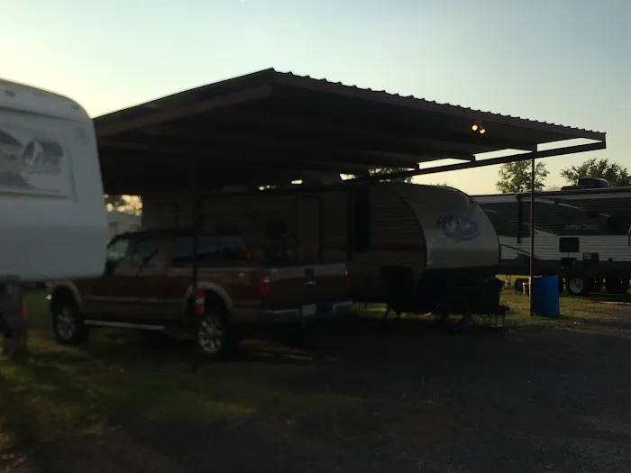 McKinney's RV Park Picture 8