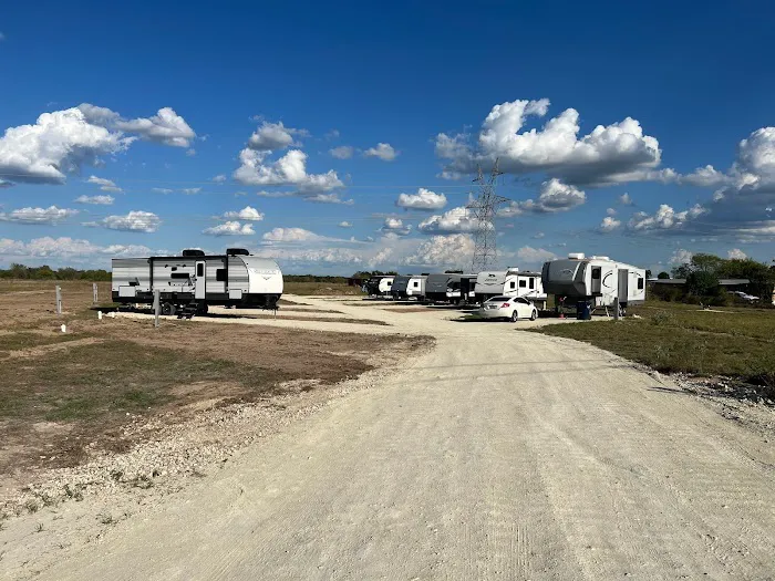 John Wayne's RV Park Picture 1