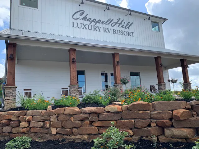 Chappell Hill RV Picture 5