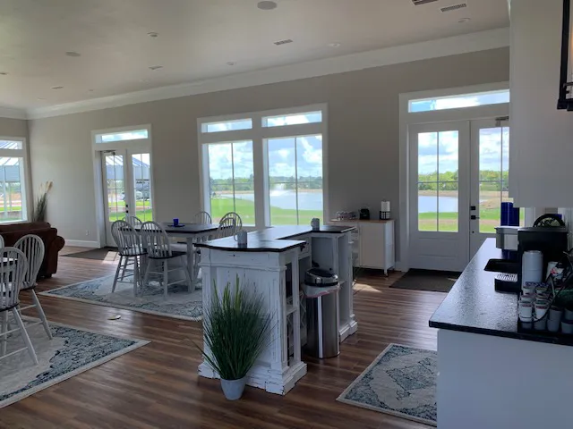 Chappell Hill RV Picture 8