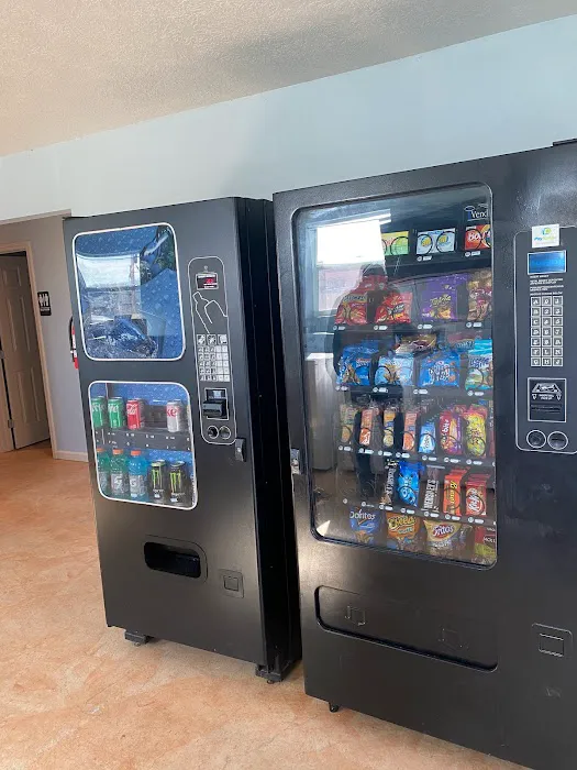 Nicholson Lake Road RV Park Picture 1