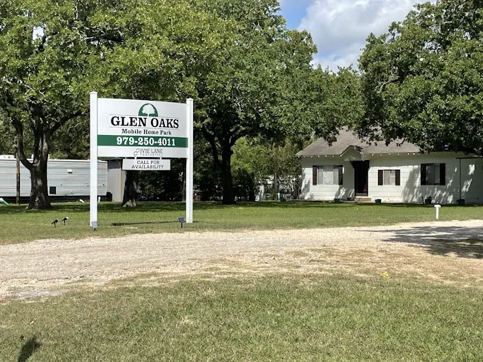 Glen Oaks Mobile Home Park Picture 8
