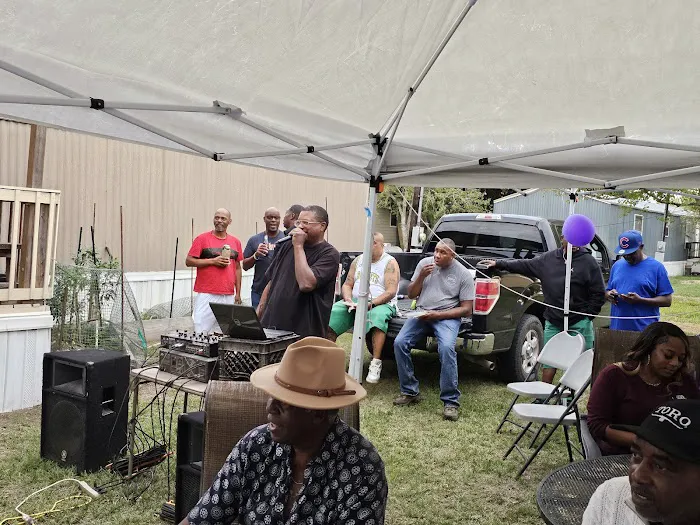 Cookson Mobile Home Park Picture 7