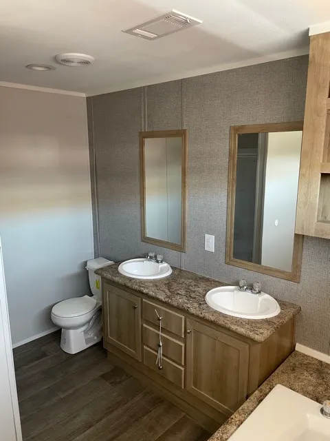 Casa De Campo Manufactured Housing Community Picture 3