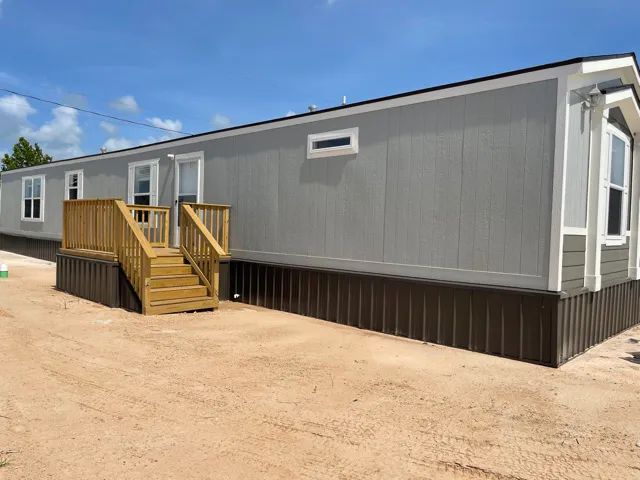 Casa De Campo Manufactured Housing Community Picture 10