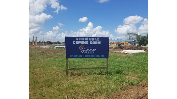 Summer Breeze USA RV Resort & Waterpark Picture 4