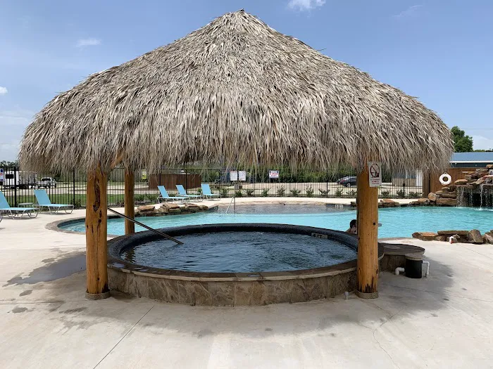 Summer Breeze USA RV Resort & Waterpark Picture 6