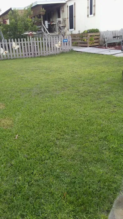 Cozy Acres Mobile Park Picture 1