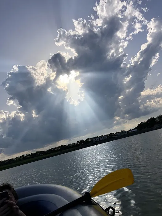 Hidden Grove RV Resort Picture 10