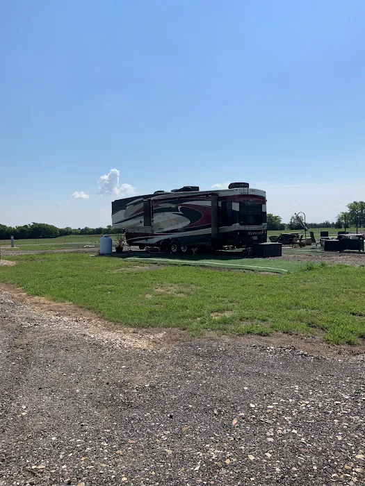 Henry D's RV Park Picture 1