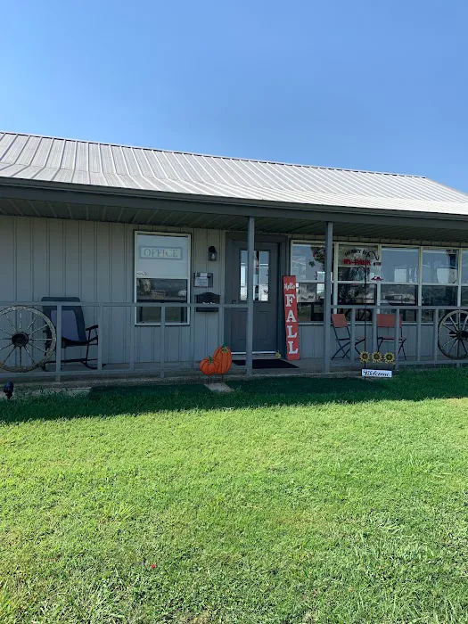 Henry D's RV Park Picture 2