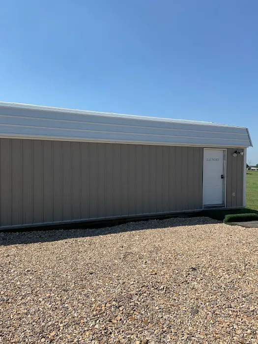 Henry D's RV Park Picture 10